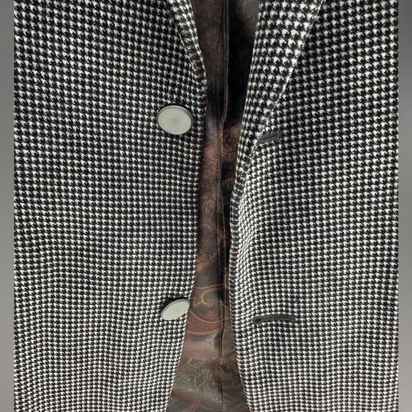 Tallia Mens Size 42R Velvet Two Button Blazer Sport Coat - Picture 7 of 9